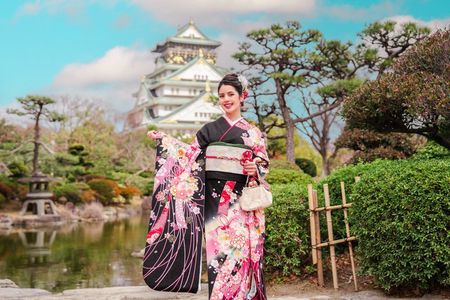 Osaka Premium Kimono Experience – Kyoto or Nara