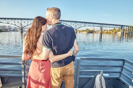 Portland's Famous Bridges & Riverfront History Cruise
