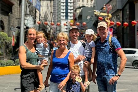 Manila Chinatown and Hidden Markets Experience