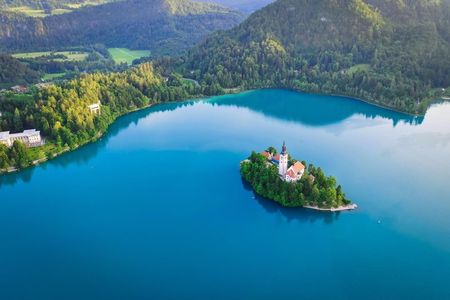 4Day Shared Mini Tour from Zagreb to Balkans Slovenia and Croatia