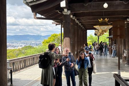 Kyoto Guided Walking Tour Highlight of Kiyomizu & Fushimi Inari