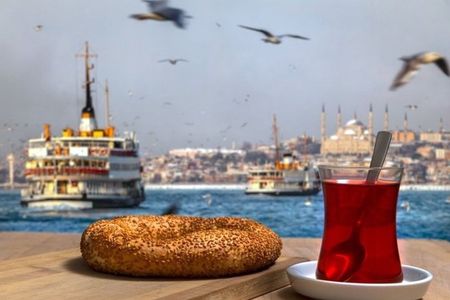 Istanbul Street Food Tour - Kadikoy, Bosphorus and Spice Market