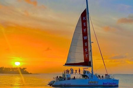 Key West Signature Sunset Sail with Live Music, Open Bar & Food