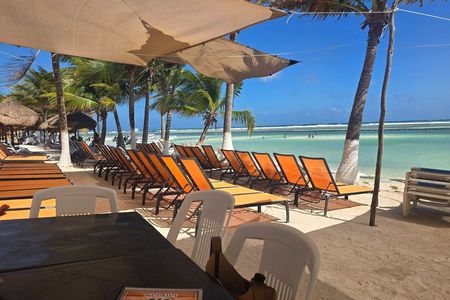 Private Costa Maya Snorkeling Tour with Beach Club and Transport