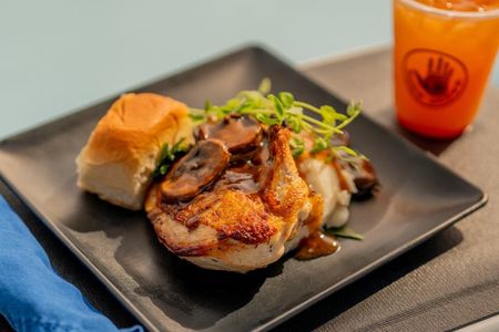 Big Island Historical Dinner Cruise to Kealakekua Bay