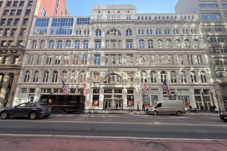 Gilded Age Department Stores of NYC - Outdoor Walking Tour