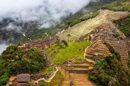 Machu Picchu 3 Day Tour Llama Picnic and Sacred Valley Adventure