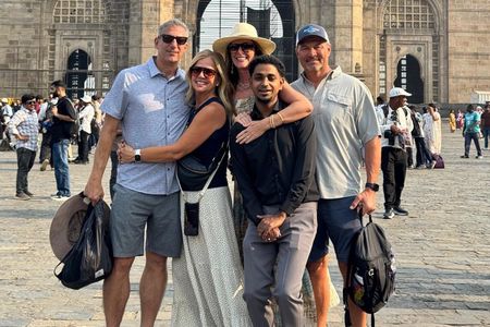 Customize private tour with pickup