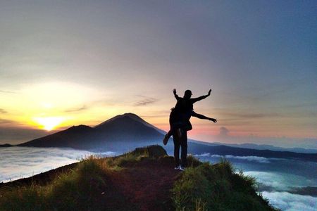 Combo Mount Batur Jeep + Black Lava + Hiking