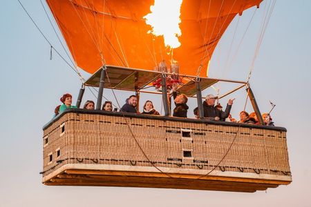 Morning Balloon Experience with Scenic Views,Transfer &Breakfast