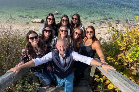 Long Island Wine Tour North Fork Sights, Bites & Flights Full-Day