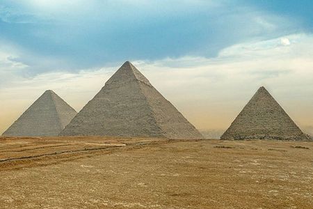 Classic Cairo: Pyramids & Egyptian Museum from Alexandria Port