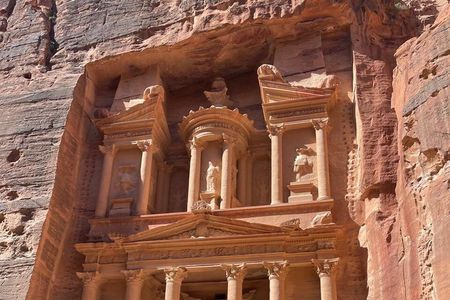 Private Petra and Dead Sea Day Trip from Amman