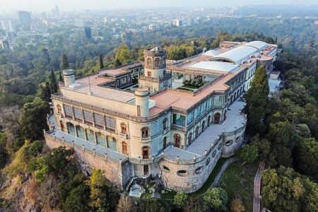 Chapultepec Castle & Anthropology Museum Private Tour