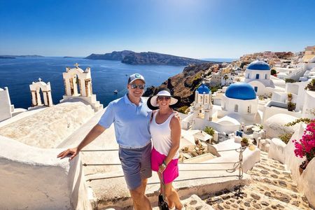 Santorini Must-See Highlights: Private Shore Tour