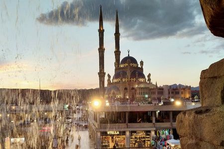 Private Sharm El Sheikh Tour Soho Square Mosques and Cathedral
