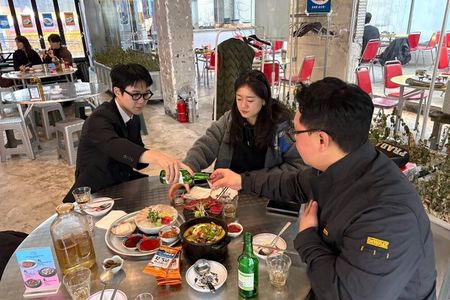 Soju Bomb 101: Master Korean Drinking Etiquette & Karaoke