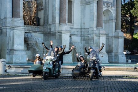 90 Minutes Panoramic Vespa Sidecar Tour of Rome