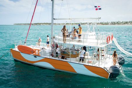 Small Group From Miches Snorkeling Cruise Open Bar and Snacks
