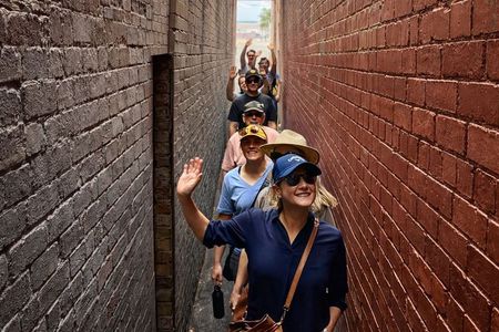 Melbourne Walking Tour: Explore Top Sights & Hidden Gems