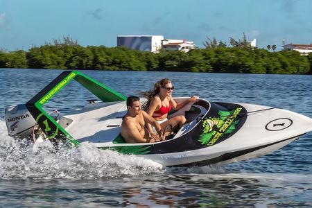 Speedboat Excursion: Thrilling Drive & Snorkel in Cancun Lagoon!