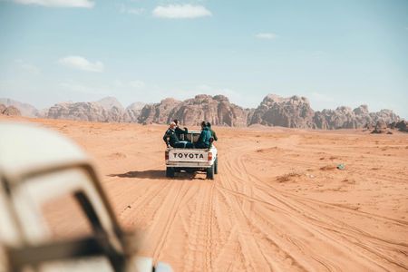 Private Full-Day Trip To Petra And Wadi Rum