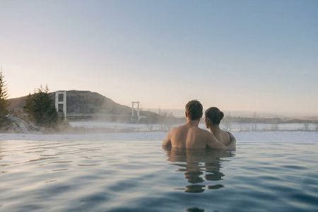 Small Group Golden Circle Tour with Lunch at Tomato Farm & Lagoon