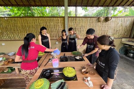 Ubud Cooking Class: Authentic Balinese Food & Market Experience