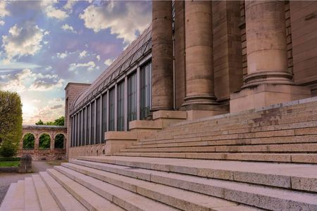 Munich Third Reich Origins Tour with Historical Artifacts + Film