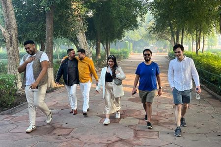 Private 6 Hour Agra Sightseeing Tour with Taj Mahal Visit