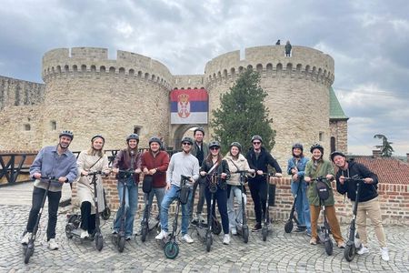 Belgrade Essentials E-Scooter tour