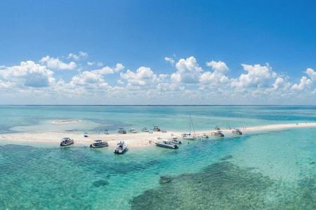 Key West's Happy Hour Sandbar & Sunset Cruise - Unlimited Drinks
