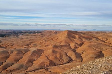 Agafay Desert Hiking Tour with Pool Access and Lunch Experience