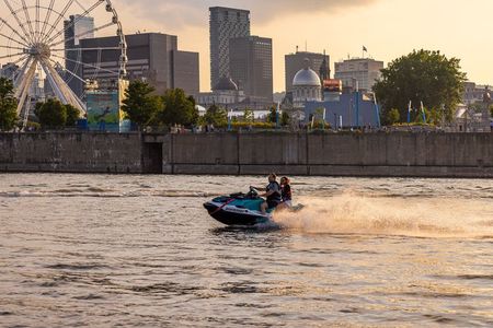 1-Hour Guided Montreal Jet Ski Sunset Adventure