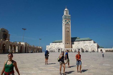Marrakech: Casablanca & Hassan II Mosque Day Trip