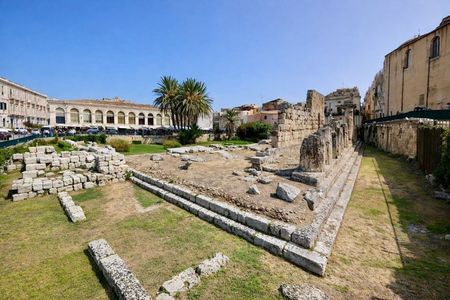 Syracuse Walking Tour: Explore Top Sights & Hidden Gems