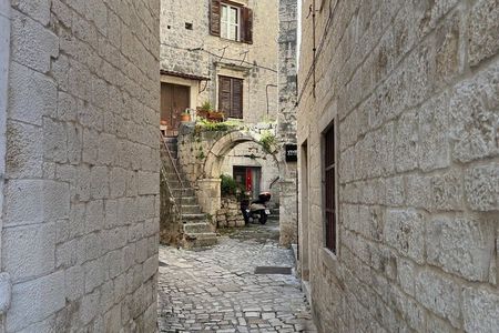 Trogir & Split Highlights Small Group Signature Tour