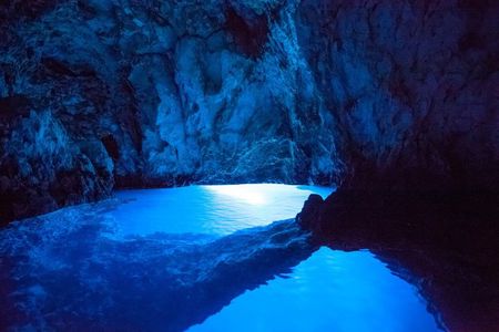 Private Blue Cave & Island Hopping – Luxury Speedboat Tour