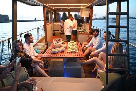 4h boat excursion between Monopoli and Polignano with lunch