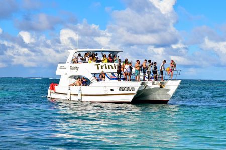 Punta Cana VIP Hip Hop Party Boat with Open Bar for Adults