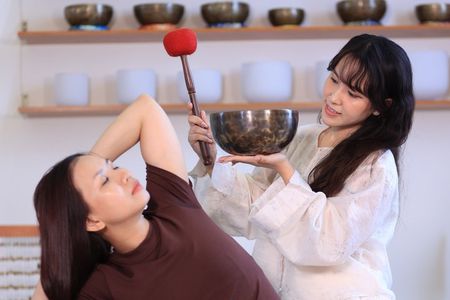 Private Singing Bowls Sound Bath & Yoga: A Wellness Experience