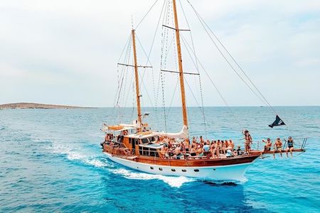 Malta: Around Comino, Blue Lagoon and Crystal Lagoon