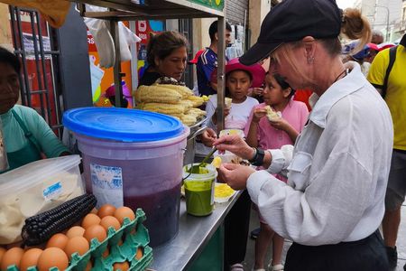 “Lima gastronomic tour: local market and authentic flavors”