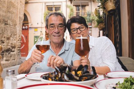 Private Cultural Beer Walking Tour in Prague Old Town