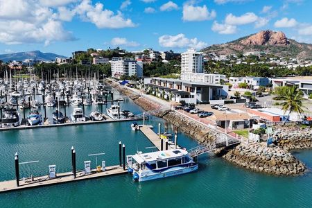 Townsville Departure Maggie Discovery Tour including Guide