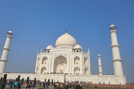 Private Taj Mahal, Agra Fort & Baby Taj Tour from Delhi