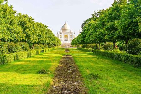 Taj Mahal Day Tour By Car From Delhi
