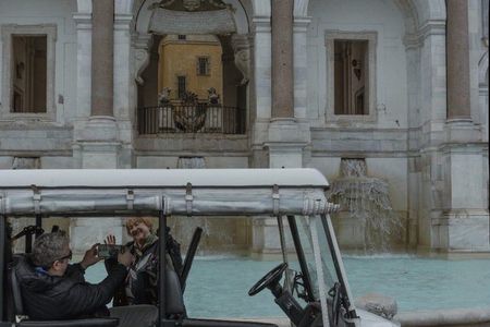 Rome’s Icons 2 Hour Electric Tuk Tuk Highlights Adventure
