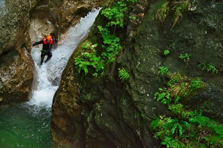 Canyoning Wild Jump