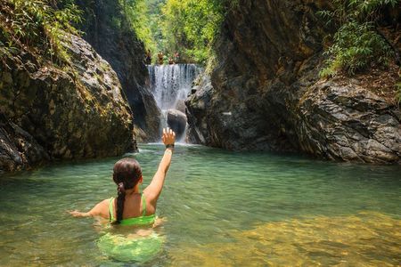 4-Hour Jungle Hike and Waterfall Swim